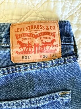 Levi's 501 36 x 33